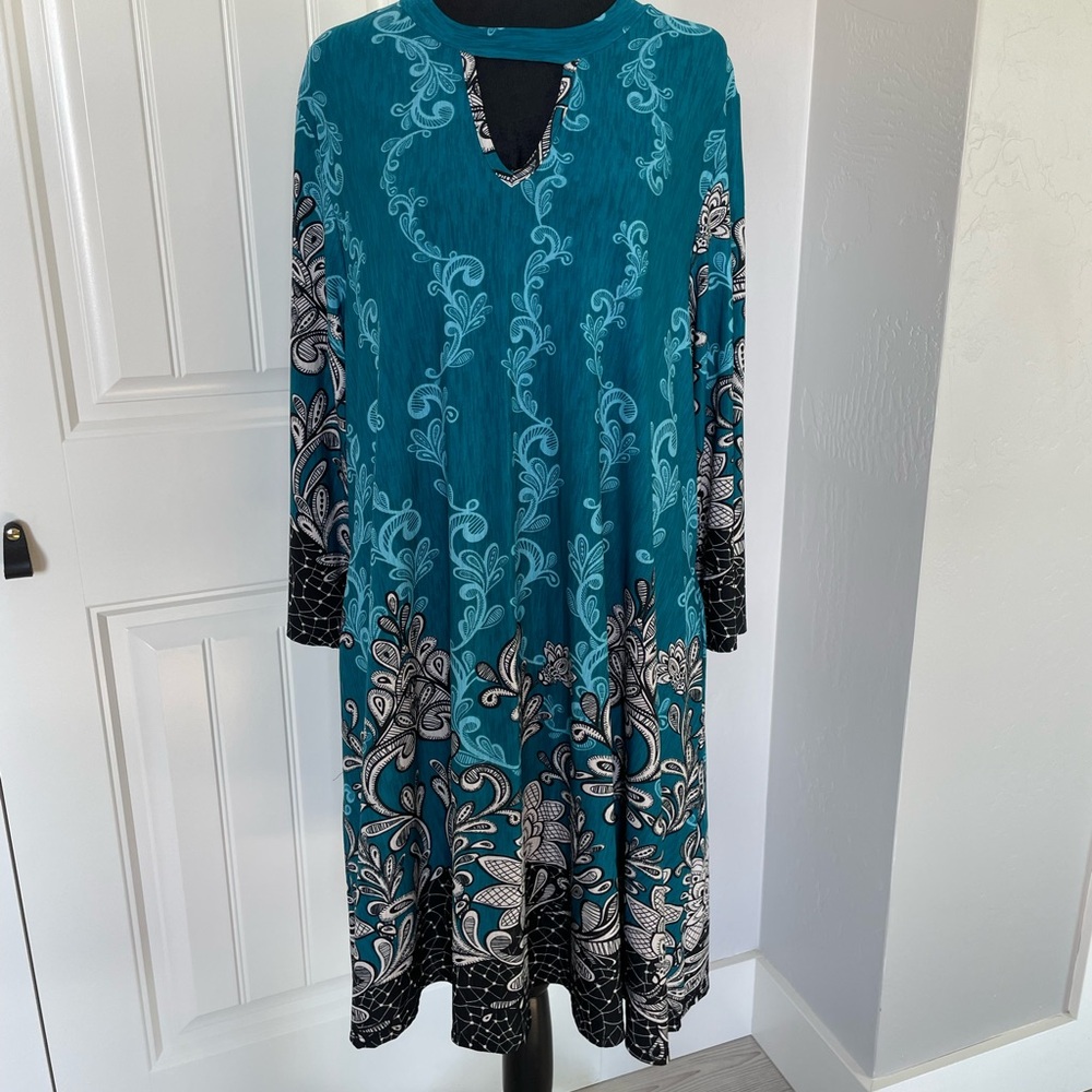 Blue Long Sleeve Plunge Sundress for Casual Occasions